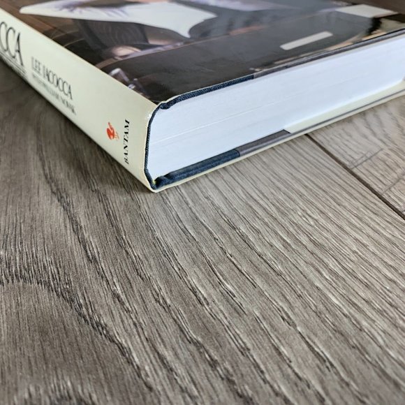 Iacocca: An Autobiography by Lee Iacocca and William Novak (1984, Hardcover) 1st - Picture 4 of 8